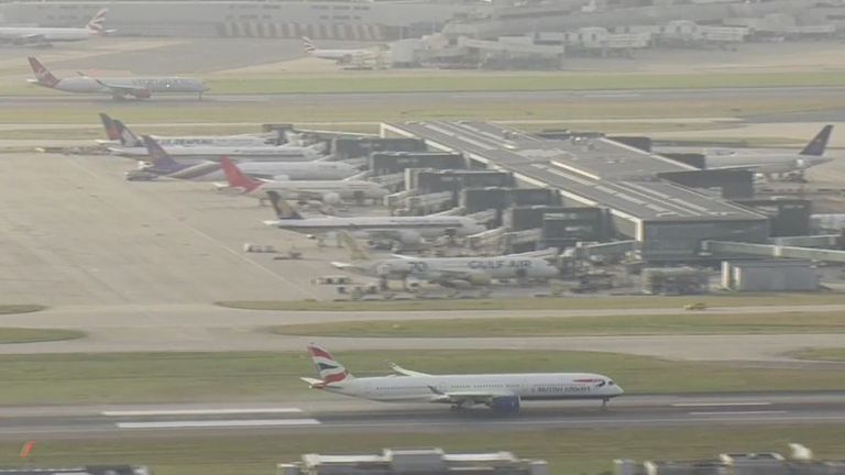 Two planes take off at once from Heathrow symbolising return of flights to US for double jabbed