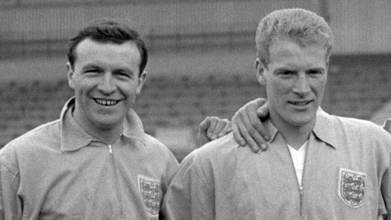 Ron Flowers with fellow England player Jimmy Armfield (left) in 1962