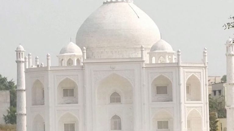 House is constructed as replica of Taj Mahal in India