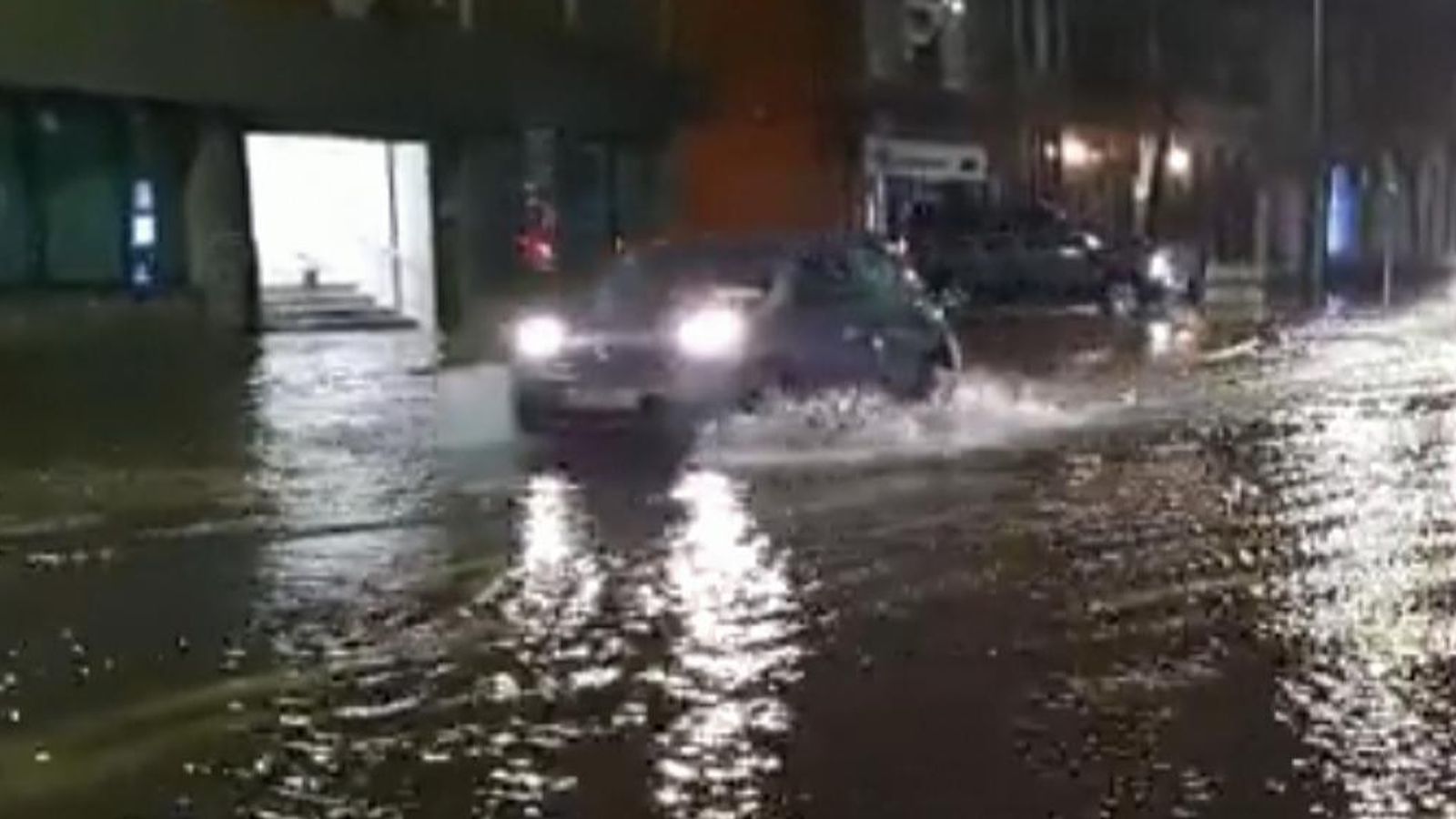 Storm Barra: Thousands Of Homes Left Without Power In Ireland – ZKXB
