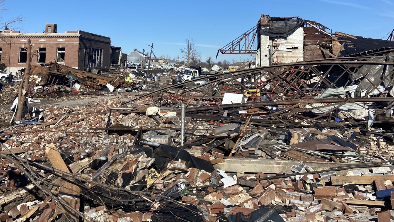 devastation-from-kentucky-tornadoes-never-seen-before-around-here