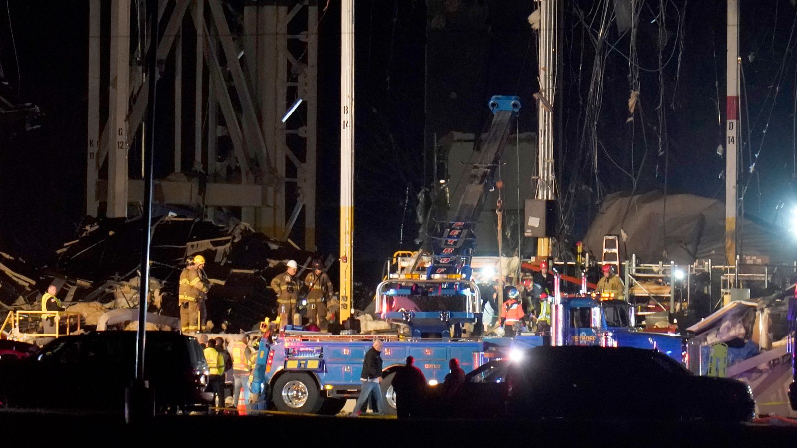 US tornadoes: At least 70 people killed in 'one of largest tornado ...