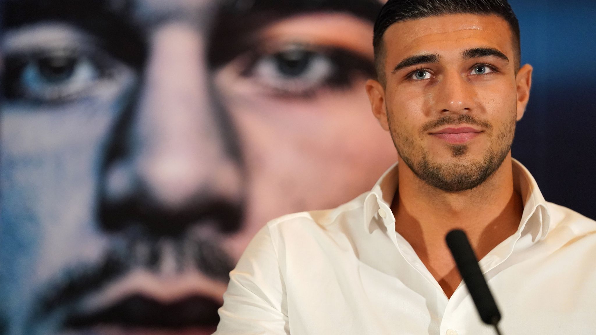 Tommy Fury branded 'boxing's biggest b****' after withdrawing from Jake ...