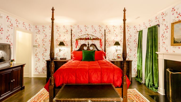 پلت فرم اجاره تعطیلات اعلام کرده است که مردم می توانند یک خانه مک کالیستر در Winnetka اجاره کنند.  عکس: Airbnb