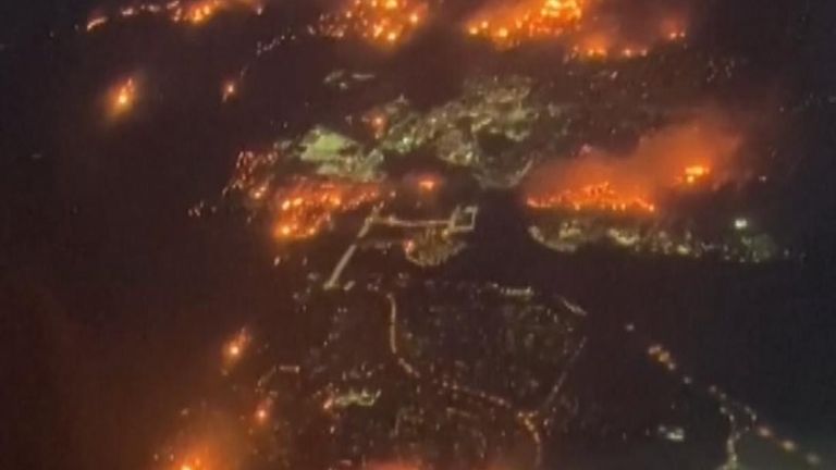 Colorado: incendios a gran escala estallan en video aéreo
