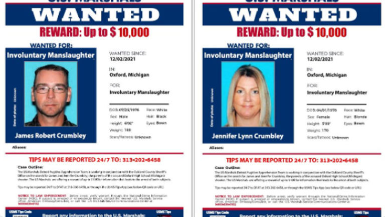 US Marshals announce reward, release wanted posters for James and Jennifer Crumbley, the parents of the accused Oxford HS (Michigan) shooter. Pic: @USMarshalsHQ