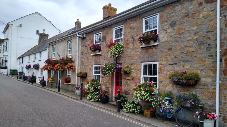 Local people take enormous pride in the town. The Marazion in Bloom competition is hotly contested and each summer the town is resplendent in colour. 