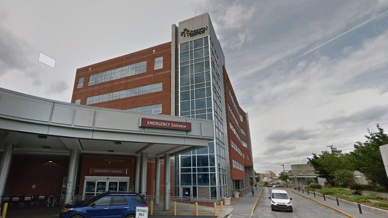 بیمارستان ماموریت اشویل، کارولینای شمالی.  عکس: نمای خیابان گوگل