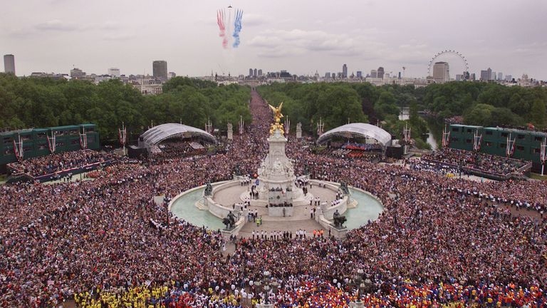 Huge crowds gather for the Party at the Palace