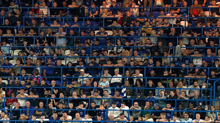 Una vista generale del supporto in piedi sicuro durante la serie di mente corrisponde a Stamford Bridge, Londra.  Data immagine: mercoledì 4 agosto 2021.