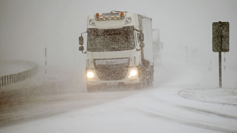 UK Weather: Sleet And Snow Flurries Forecast And Ice Warning Issued As ...