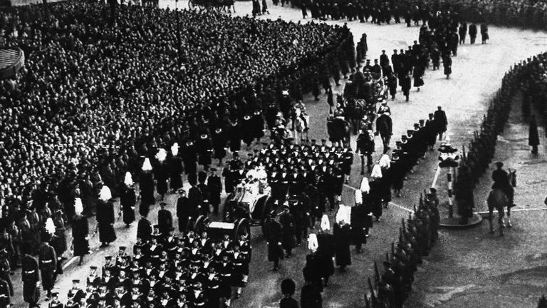 King George VI funeral and procession in 1952. Pic: AP 