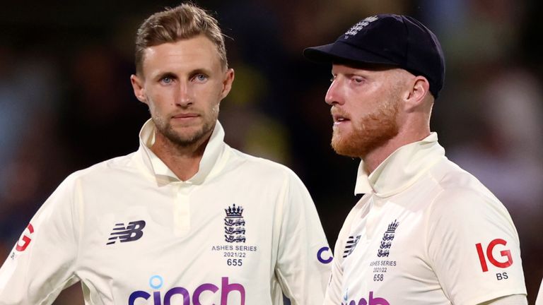 Joe Root and Ben Stokes (Associated Press)