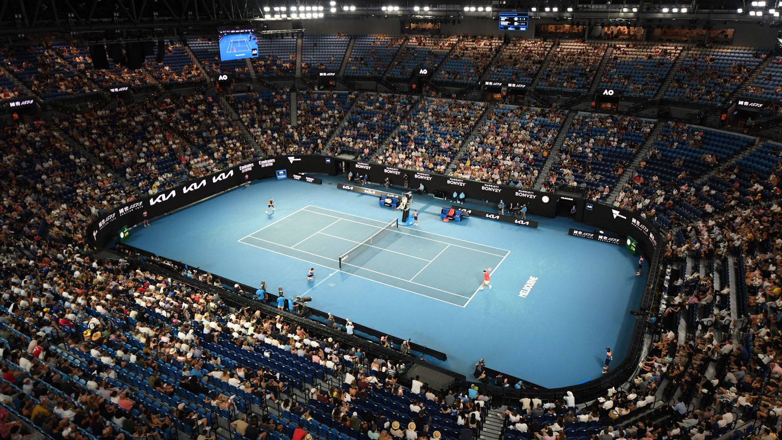 Australian Open: 'Where is Peng Shuai?' T-shirts now allowed after ...