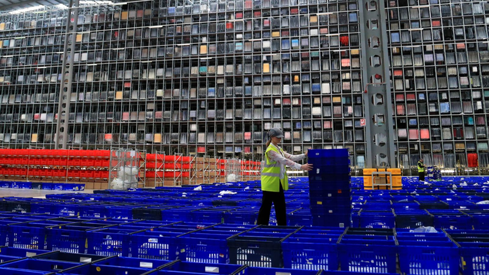 Van arm tot rijk: het verhaal van een Brits logistiek bedrijf dat £943 miljoen verkoopt |  Zakennieuws