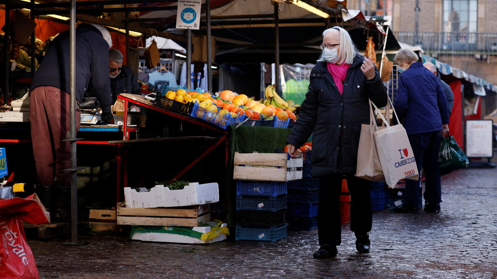 Sweden -
Scraps requirement for negative COVID test to enter country
People travelling to Sweden wil...