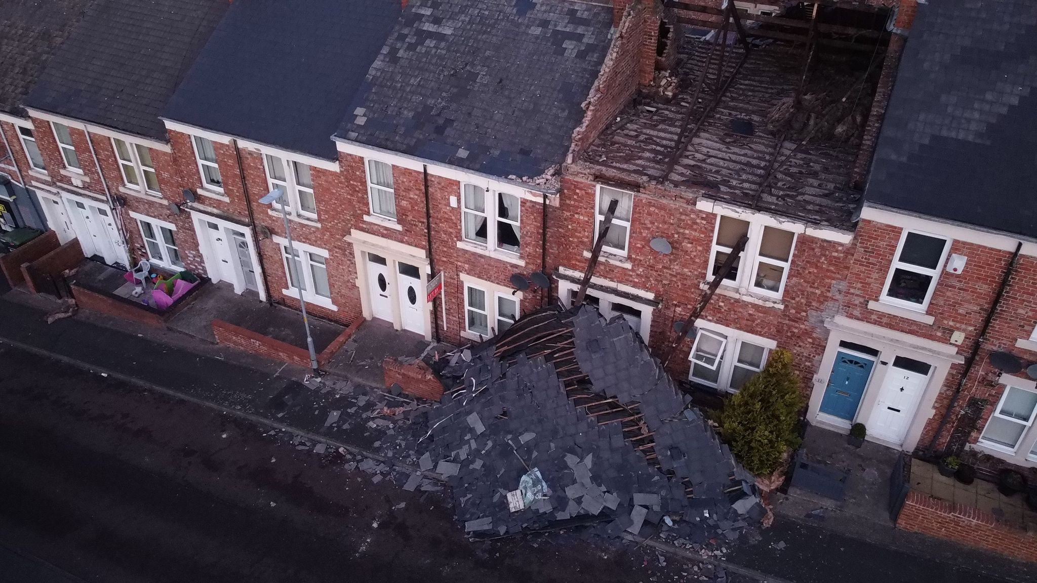 More than 45,000 homes still without power after storms Malik and ...