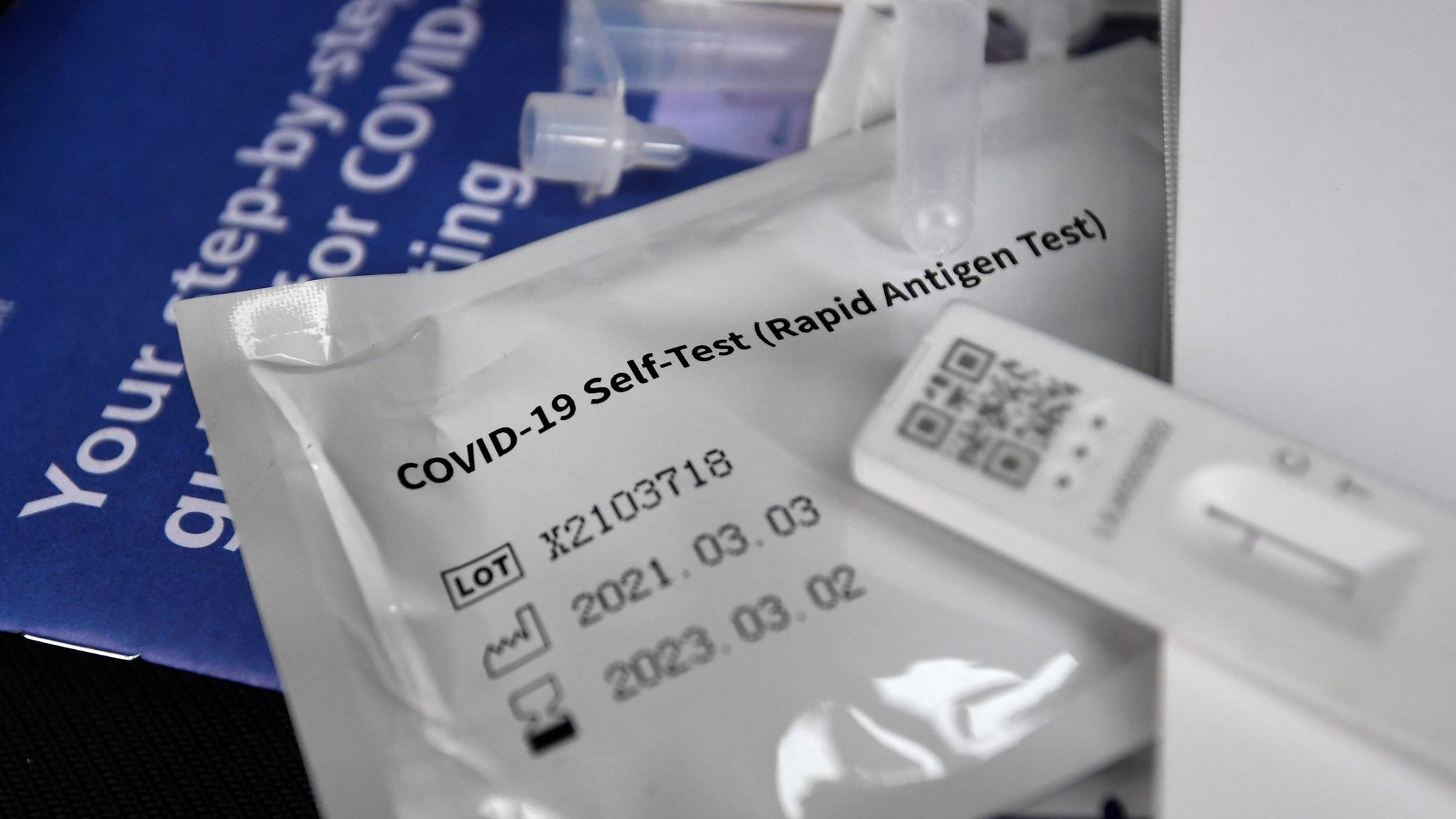 COVID19 Asymptomatic people who get positive lateral flow test