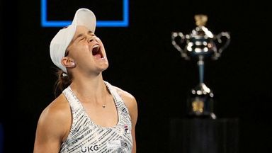 Australian Open: Elliot Benchetrit Asks Ball Girl to Peel Banana