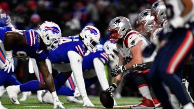 Highlights: Patriots 17-47 Bills