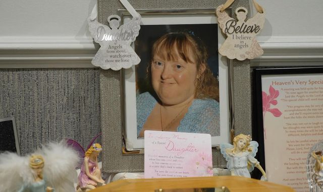 COVID-19: Susan Sullivan's family reflect on her coronavirus death as UK hits tragic milestone - Vimarsana News