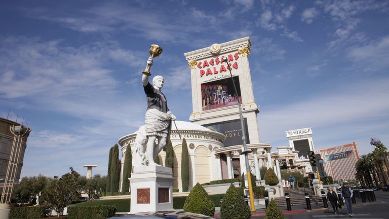 La résidence d'Adele à Las Vegas.  À l'intérieur et à l'extérieur du Caesars Palace où sa résidence a été reportée parce que l'équipe a covid.  Photo de Hannah Dockeray Sandhu