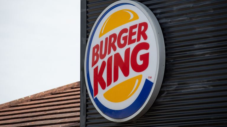 Burger King es acusado de hacer publicidad falsa y procesado por el tamaño de sus hamburguesas |  Noticias americanas