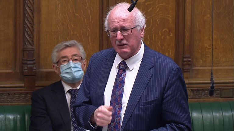 In an incredibly emotional speech, the DUP&#39;s Jim Shannon mentions the 3,000 deaths in Northern Ireland due to COVID.
