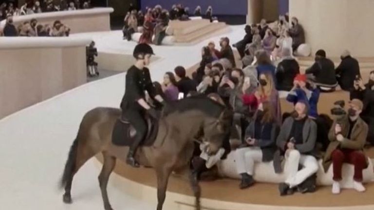 Grace Kelly&#39;s granddaughter Charlotte Casiraghi rides a horse on the catwalk in Paris