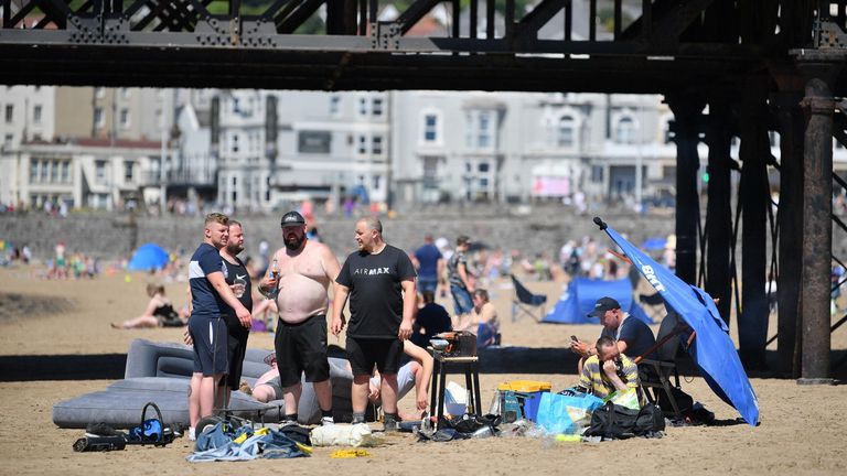 Sunbathers enjoy the hot weather at Weston-super-Mare, as people flock to parks and beaches with lockdown measures eased.
Spring weather May 20th 2020
