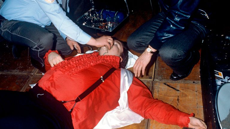 Meatloaf received medical assistance after the accident in December 1981. Photo: dpa / AP