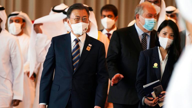Il presidente sudcoreano Moon Jae-in è in visita negli Emirati Arabi Uniti