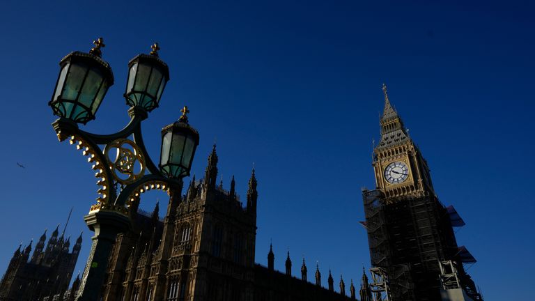 Britain&#39;s Parliament buildings and Big Ben are seen through railings in Westminster in London, Thursday, Jan. 13, 2022. Senior British government ministers have expressed support for Conservative Prime Minister Boris Johnson and rejected demands he resign for attending a garden party during the country&#39;s first coronavirus lockdown. (AP Photo/Kirsty Wigglesworth)
PIC:AP

