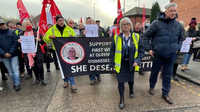 Thousands of people signed a petition supporting her. Pic: Unite the Union