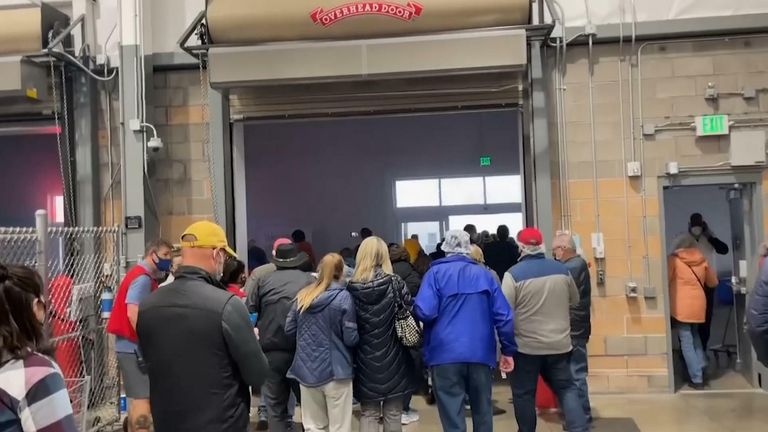Shoppers were caught off-guard in Superior, Colorado as a wildfire spread to a Costco car park. Credit: Katrina Peterson
