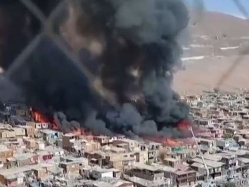 Around 100 Dwellings Destroyed And 400 Displaced By Fire In Chile World News Sky News