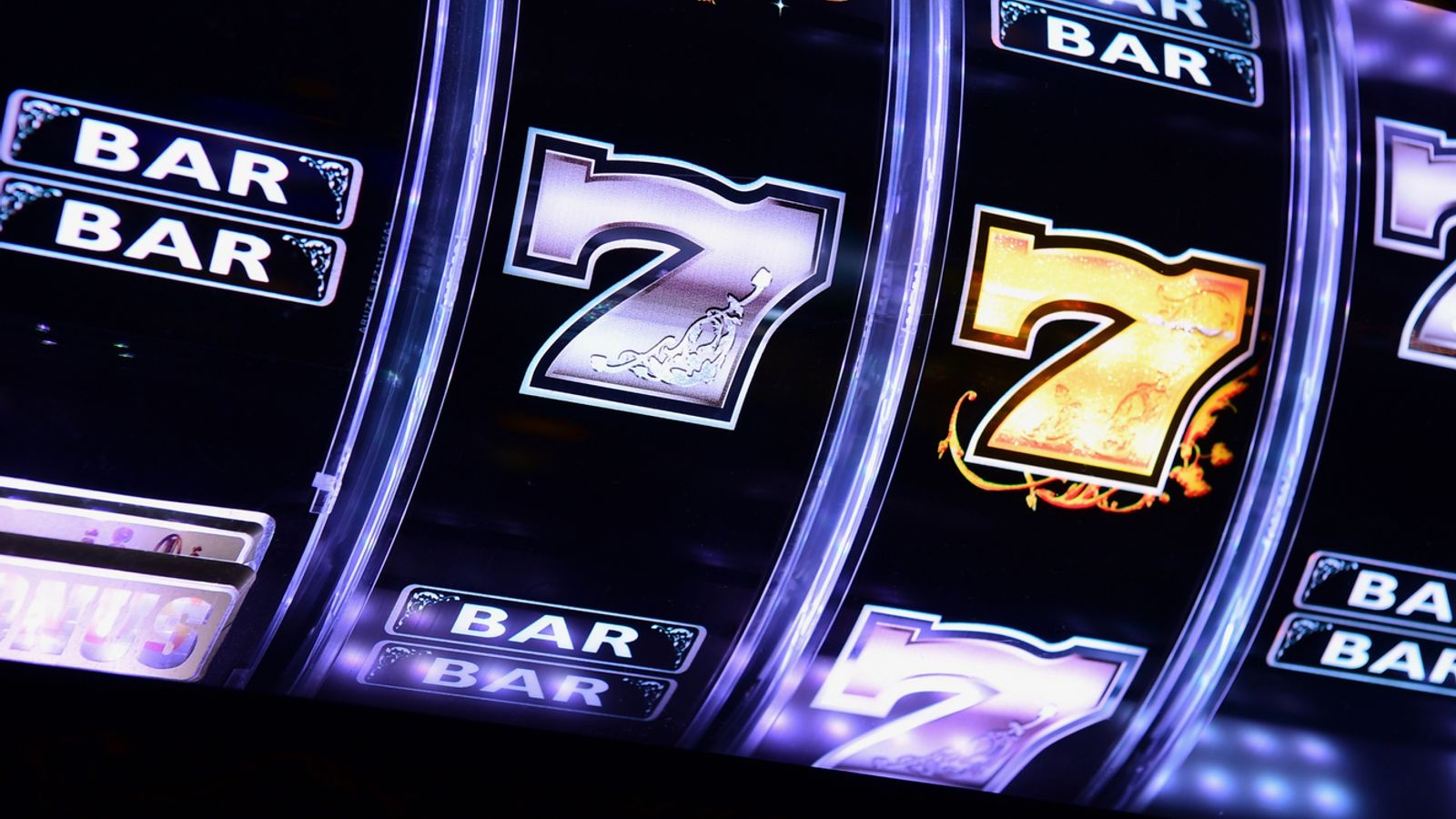 Comment les opérateurs de jeux d’argent pourraient être davantage ciblés après l’amende de 19,2 millions de livres sterling de William Hill |  Actualité économique