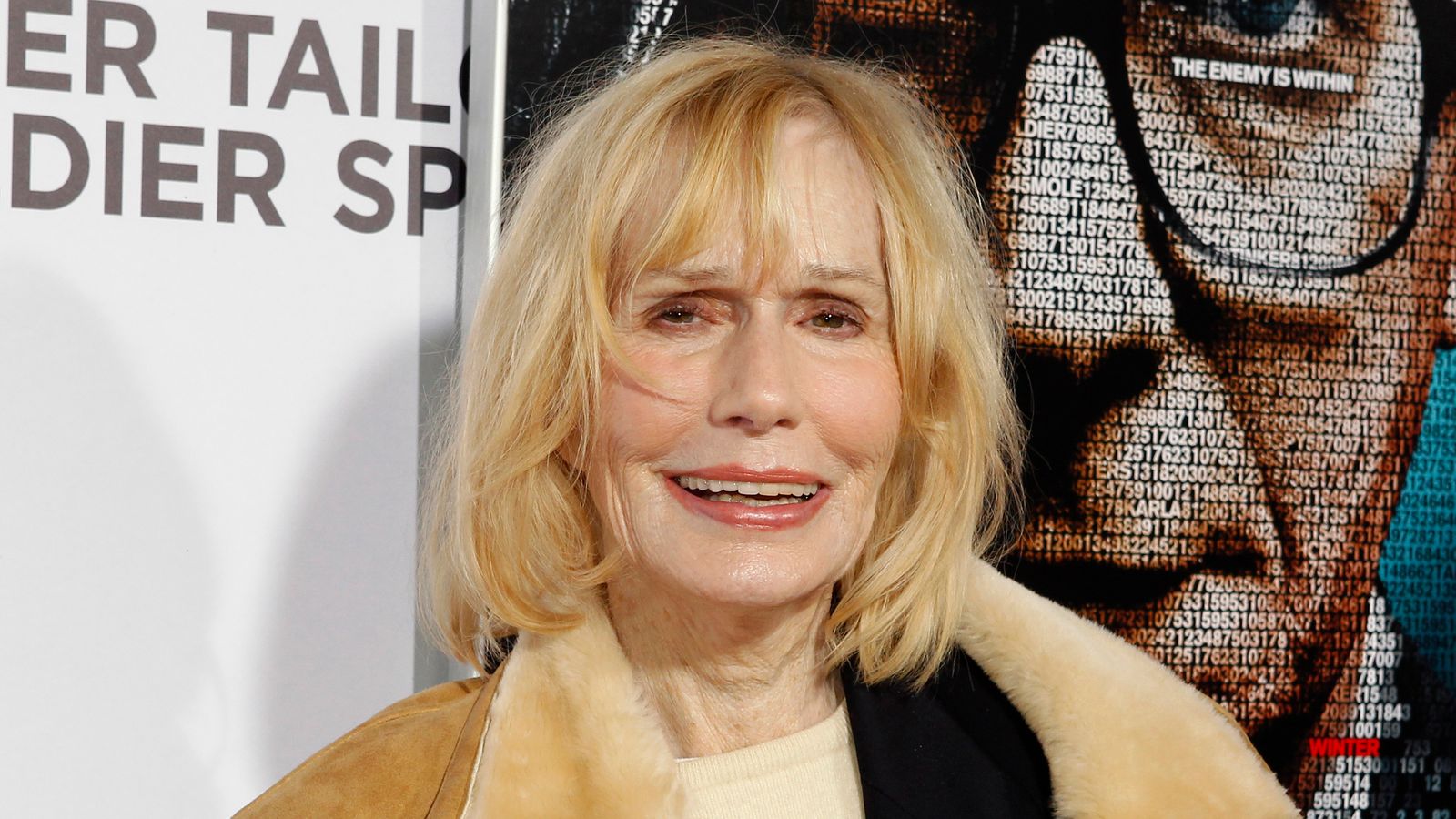 Sally Kellerman Actress Who Played Margaret Hot Lips Houlihan In sally-kellerman-actress-who-played-margaret-hot-lips-houlihan-in