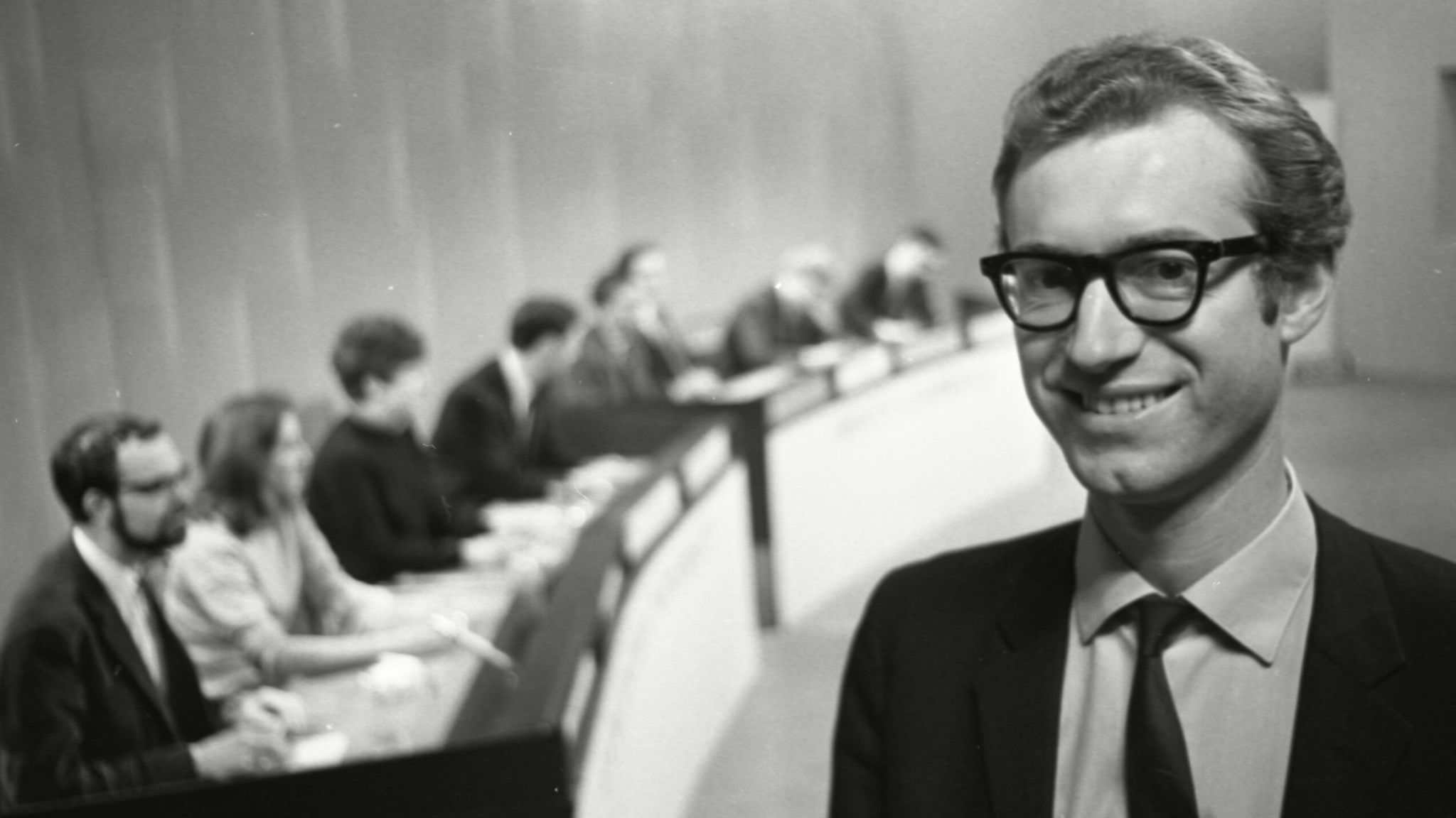 Bamber Gascoigne: Former University Challenge Host Dies Aged 87 | Ents ...