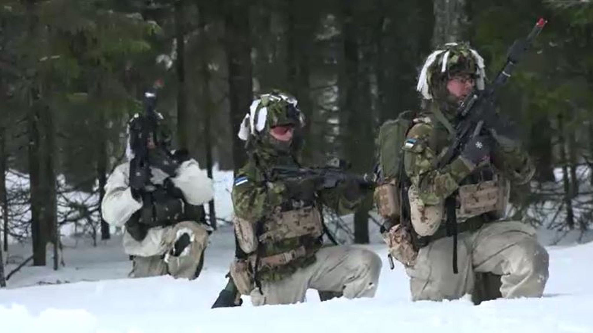 Russia-Ukraine tensions: British troops prepare for combat in show of ...