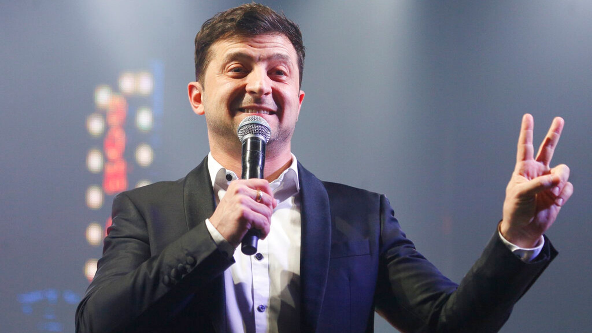 Ukraine invasion: Who is President Volodymyr Zelenskyy - Russia's ...