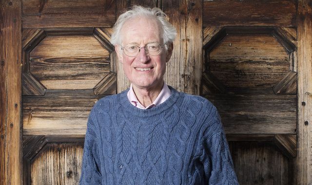 Bamber Gascoigne: Former University Challenge host dies aged 87 - Vimarsana News