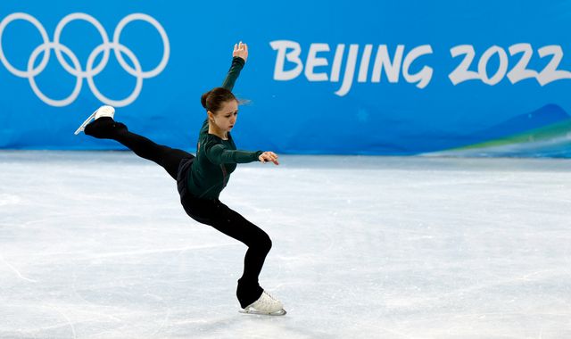 Kamila Valieva: World Anti-Doping Agency to investigate 15-year-old Russian skater's Olympic entourage - Vimarsana News