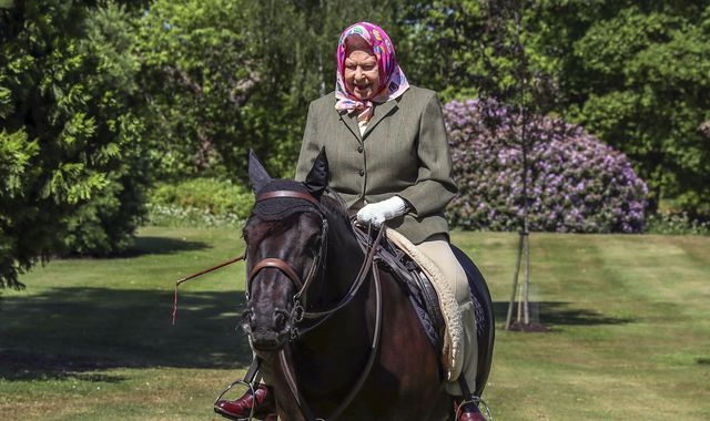 Platinum Jubilee: 70 facts for the Queen's 70 years on the throne - Vimarsana News