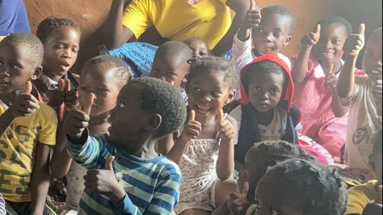 Amelie Osborn-Smith espère construire une école en Zambie 