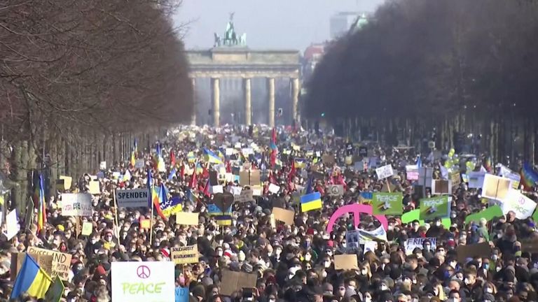 More than 100,000 people gathered in Berlin in solidarity with Ukraine