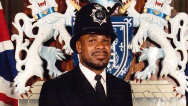 Gamal Turawa sirvió en la Met Police durante más de dos décadas.