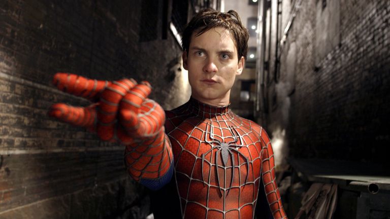 Tobey Maguire como Spider-Man.  Foto: Melissa Mosley/Marvel/Sony/Cobal/Shutterstock