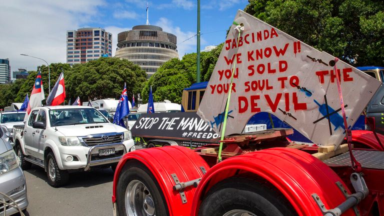 Solidarity trucker protests take place near New Zealand&#39;s parliament in Wellington on 8 February. Pic: AP