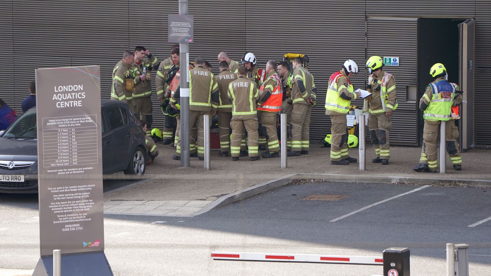 London Aquatics Centre: 29 people taken to hospital after chlorine gas ...